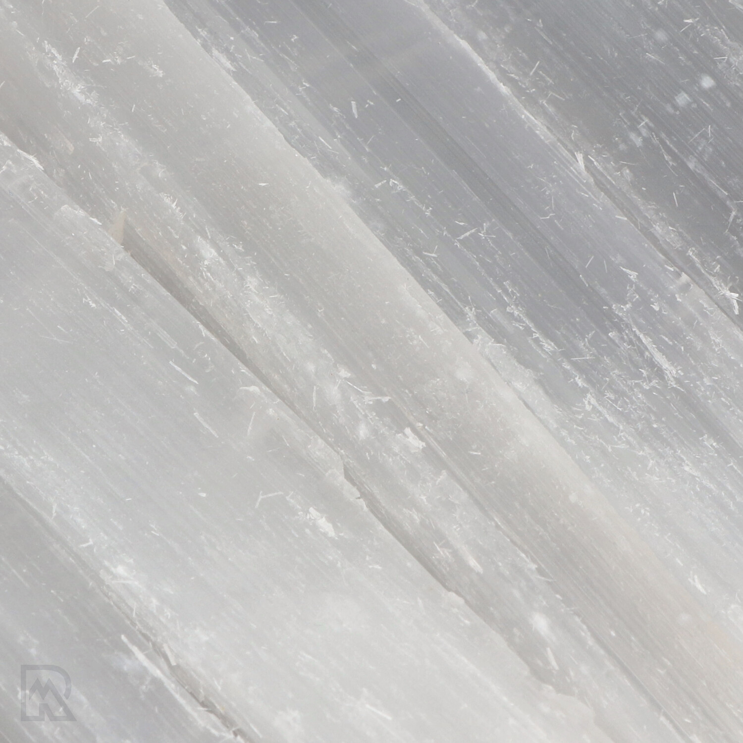 selenite-rods-morocco-zoom