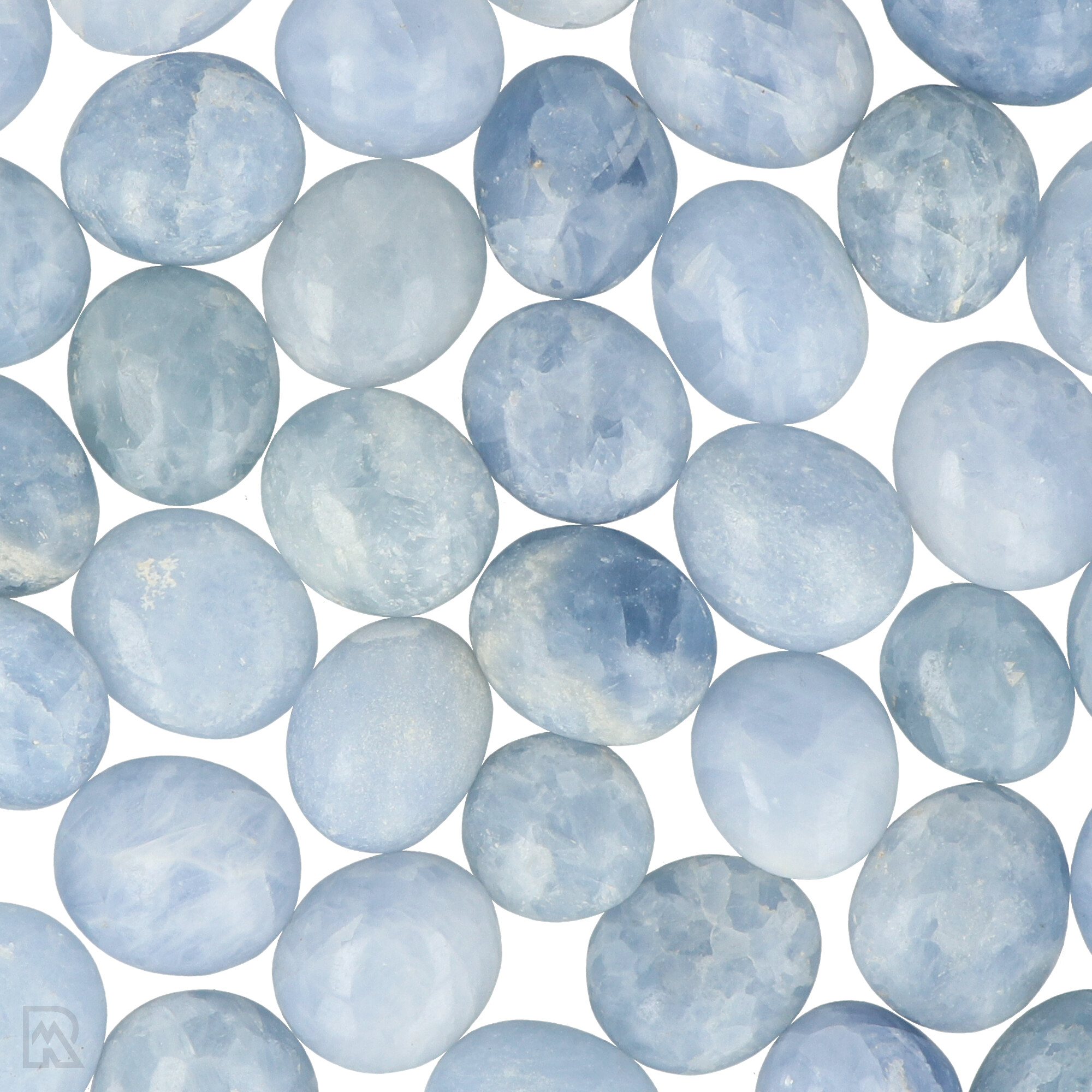 blue-calcite-sackstones-madagaskar-zoom