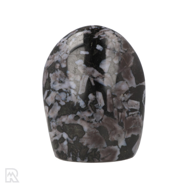 9391-gabbro-sculptuur-madagaskar-2