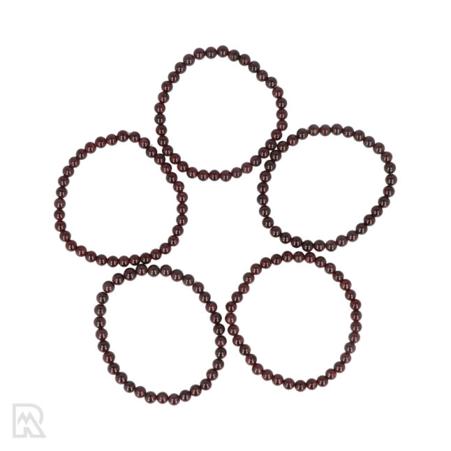 Garnet Bracelet 4 mm