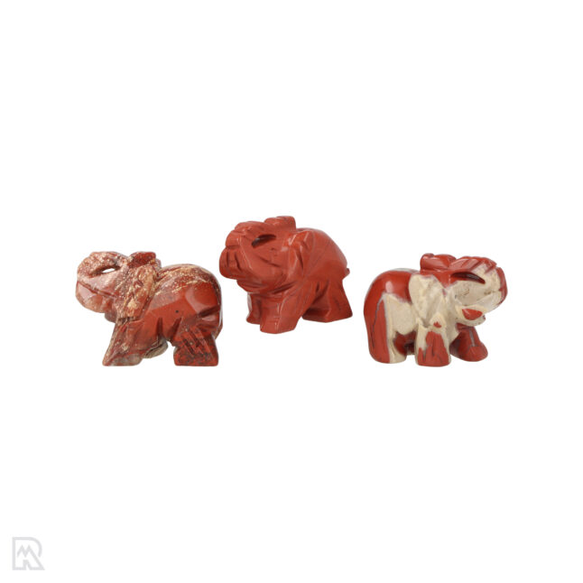 5445 rode jaspis olifant 4 cm 1