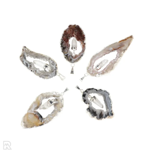 Agaat geode hanger met Bergkristal | Verzilverd