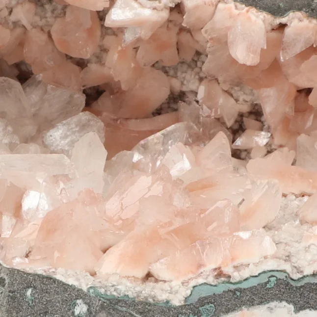 Heulandiet Geode uit India met artikelnummer 18469