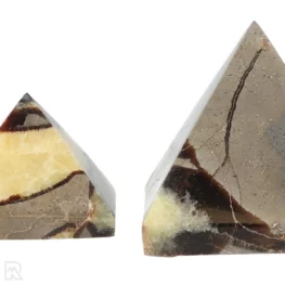 Septarie Piramides uit Madagaskar met artikelnummer 19210