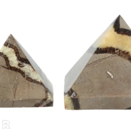 Septarie Piramides uit Madagaskar met artikelnummer 19212