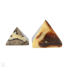 Septarie Piramides uit Madagaskar met artikelnummer 19220