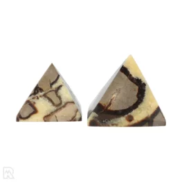 Septarie Piramides uit Madagaskar met artikelnummer 19221
