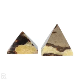 Septarie Piramides uit Madagaskar met artikelnummer 19225