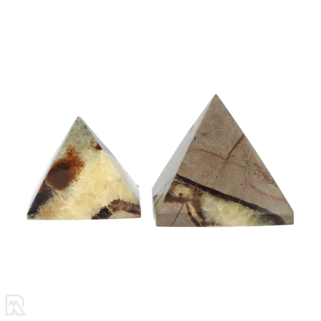 Septarie Piramides uit Madagaskar met artikelnummer 19233