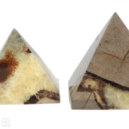 Septarie Piramides uit Madagaskar met artikelnummer 19233