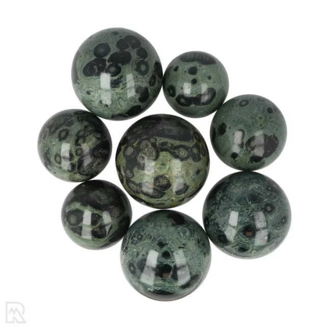 Kambaba Jaspis Bollen uit Madagaskar met artikelnummer 1026