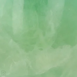 Grüne Fluorit-Skulptur aus Madagaskar mit der Artikelnummer 19835