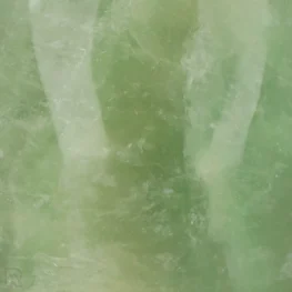 Grüne Fluorit-Skulptur aus Madagaskar mit der Artikelnummer 19838