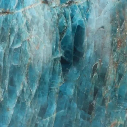 Blauwe Apatiet Sculptuur uit Madagaskar met artikelnummer 19867