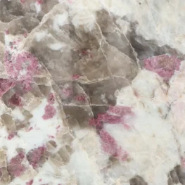 Roze Toermalijn in Kwarts Sculptuur uit Madagaskar met artikelnummer 19881