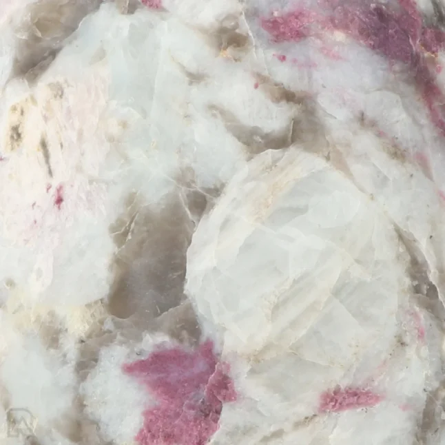 Roze Toermalijn in Kwarts Sculptuur uit Madagaskar met artikelnummer 19885