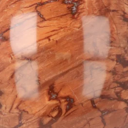 Versteinerte Holzkugel aus Madagaskar mit der Artikelnummer 19980