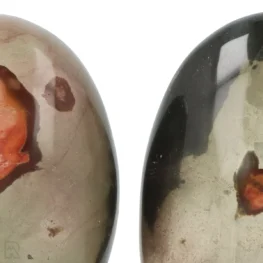 Polychrome Jaspisskulpturen aus Madagaskar mit der Artikelnummer 20032