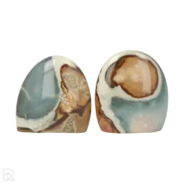 Polychrome Jaspisskulpturen aus Madagaskar mit der Artikelnummer 20034