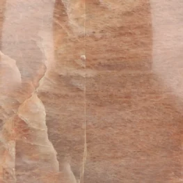 Roze Maansteen Sculptuur uit Madagaskar met artikelnummer 20724