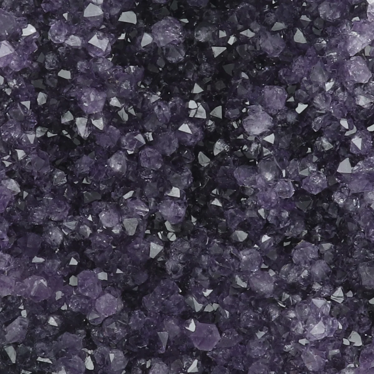 Amethist Cut-base 2 Amethist Cut-base uit Uruguay met artikelnummer 20819