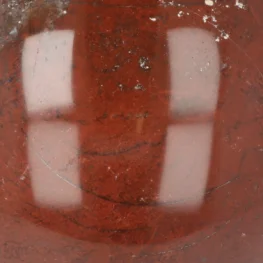 Rode Jaspis Bol uit Madagaskar met artikelnummer 21084