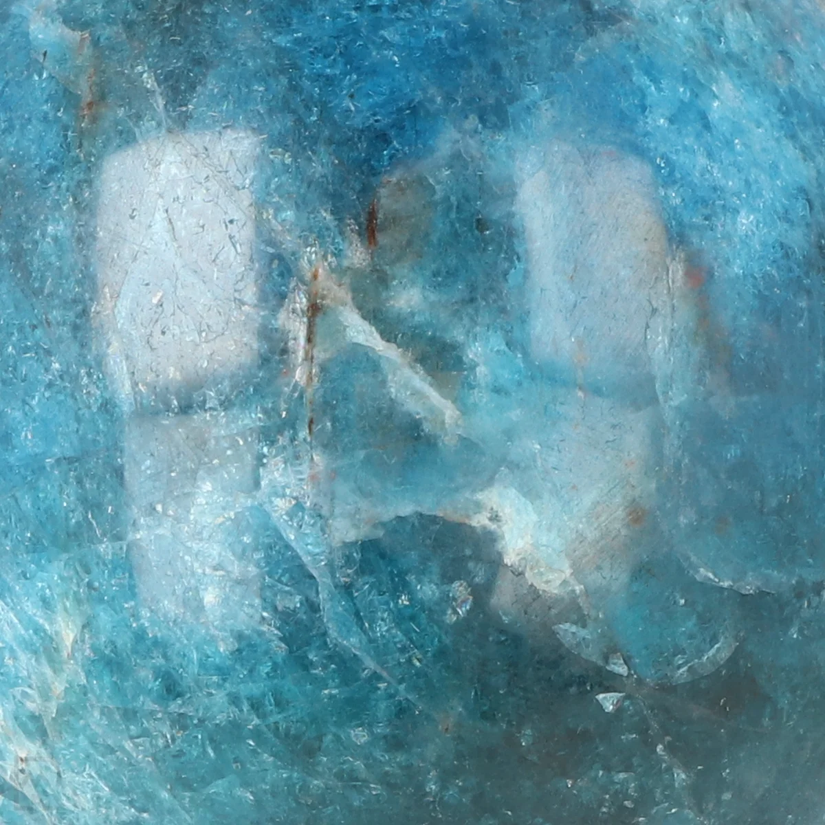 Blauwe Apatiet Bol 2 Blauwe Apatiet Bol uit Madagaskar met artikelnummer 21227