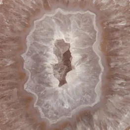 Agaat Geode Op Standaard uit Brazilië met artikelnummer 21458