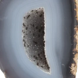 Agaat Geode Op Standaard uit Brazilië met artikelnummer 21466