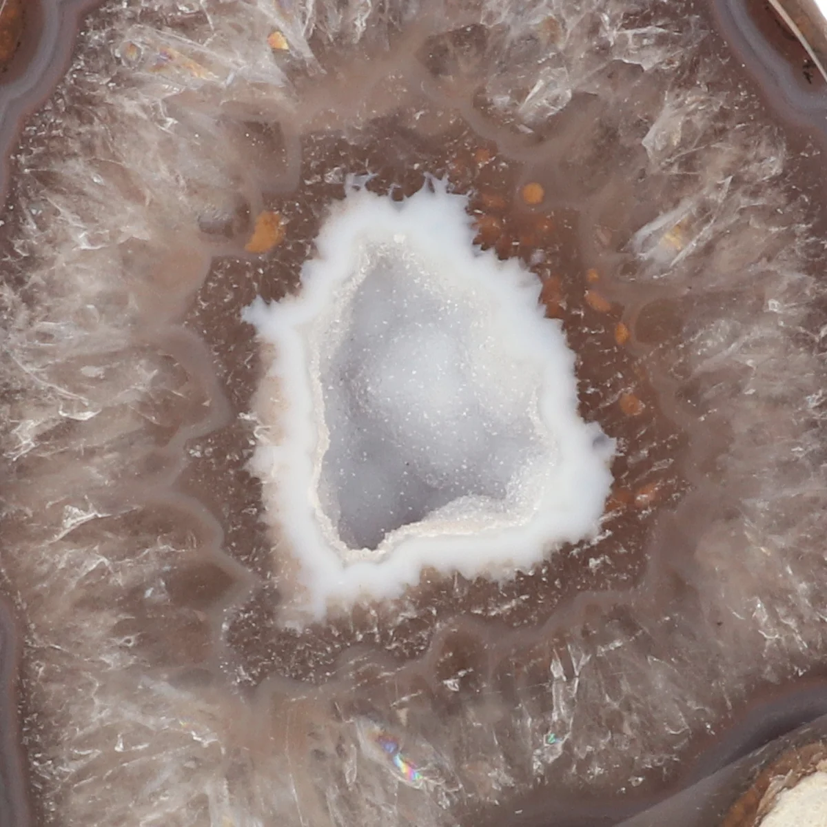 Agaat Geode op Standaard 2 Agaat Geode op Standaard uit Braziliƫ met artikelnummer 21560