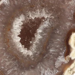 Agaat Geode op Standaard uit Brazilië met artikelnummer 21566