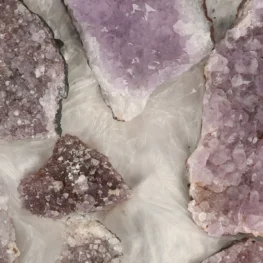 Amethyst-Verkaufsbox aus Marokko mit der Artikelnummer 22064