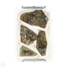 Epidot mit Hämatit Verkaufsbox aus Marokko mit der Artikelnummer 22068