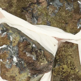 Epidot mit Hämatit Verkaufsbox aus Marokko mit der Artikelnummer 22068