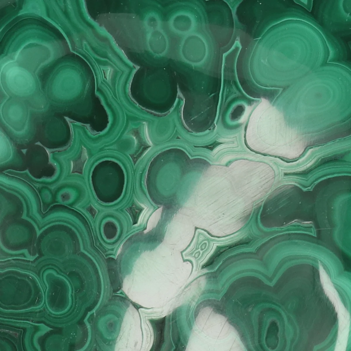 Malachiet Gepolijst 2 Malachiet Gepolijst uit Congo met artikelnummer 22133