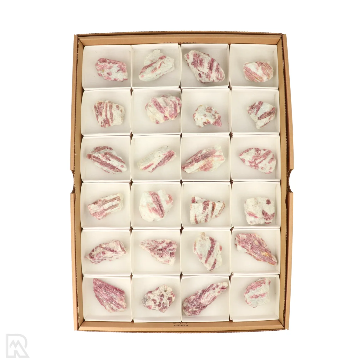 Roze Toermalijn in Albiet Verkoopdoos 1 Roze Toermalijn in Kwarts Verkoopdoos uit Braziliƫ met artikelnummer 22149