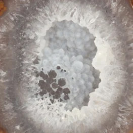 Agaat Geode Op Standaard uit Brazilië met artikelnummer 22381
