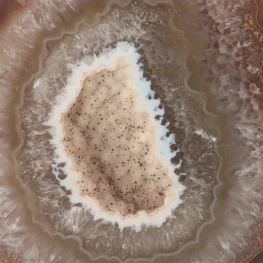 Agaat Geode Op Standaard uit Brazilië met artikelnummer 22560
