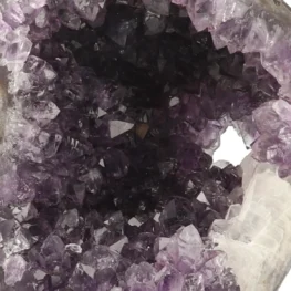 Amethyst on a stand from Uruguay, item number 22640