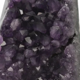Amethist Cut-Base uit Brazilië met artikelnummer 22754