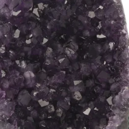 Amethist Cut-Base uit Brazilië met artikelnummer 22755