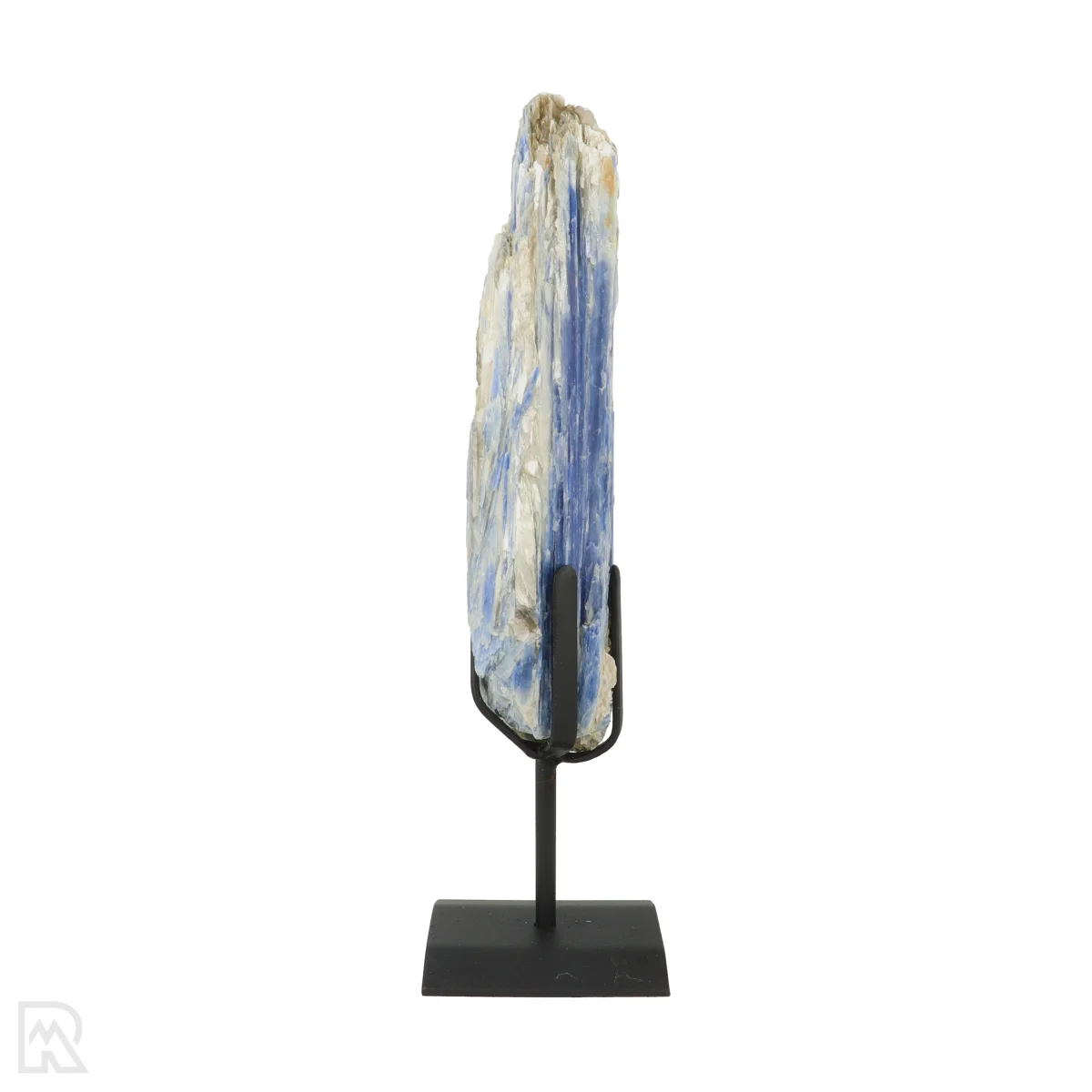 Kyaniet Op Standaard 3 Kyanite on a stand from Brazil, item number 22788