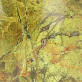 Groene Opaal Sculptuur uit Madagaskar met artikelnummer 23120