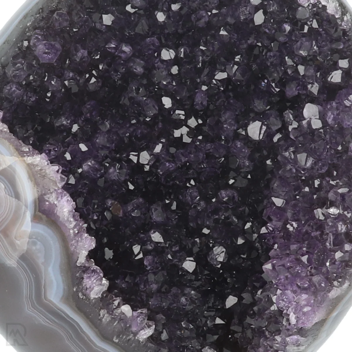 Amethyst on a Stand | Q.E. 2 Amethist Op Standaard uit Uruguay met artikelnummer 23235